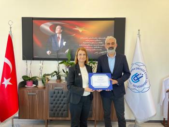 Teşekkür Belgesi Takdimi